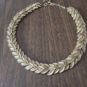 Vintage Leaf Necklace